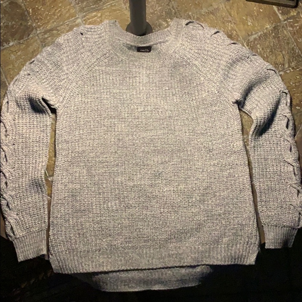 rue 21 sweater